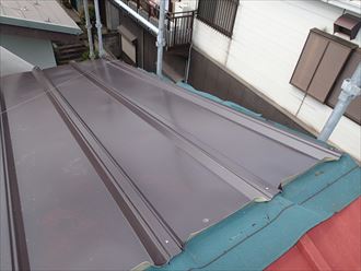 船橋市茶色トタン屋根カバー完成004