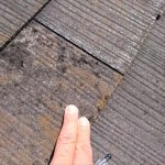 スレート屋根のカビ