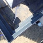 割れた部分が欠けている