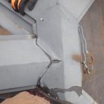 棟板金のコーキングが劣化してます