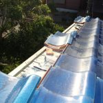 ケラバの瓦が落下