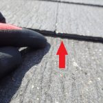 スレート屋根材の浮き