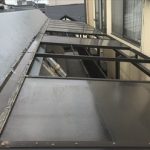 アルミ下地のアクリル破損