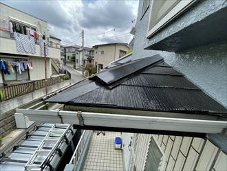 下屋根棟板金