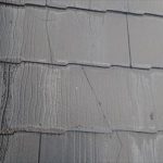 君津市　屋根材のひび割れ