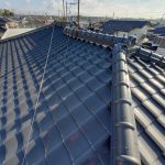 漆喰の劣化がみられる日本瓦屋根