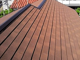 ジンカリウム鋼板の屋根