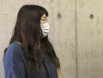 インタビュー中のH様