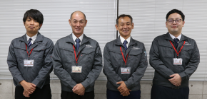 街の屋根やさん千葉中央店のスタッフ