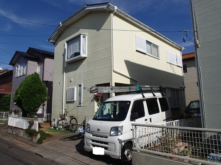 劣化した屋根の点検調査