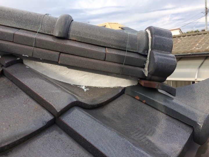 棟部の漆喰形成