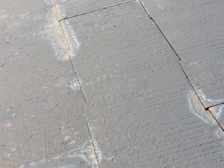 表面割れや隙間