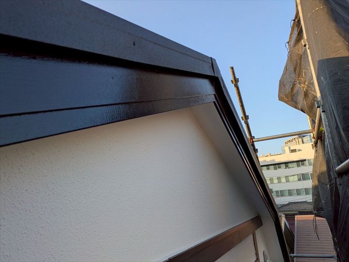 完成した破風板