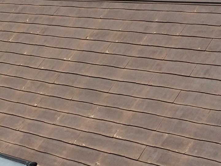 化粧スレート全体の退色と塗膜剥離