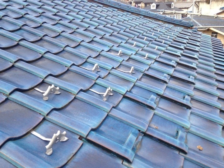 雪止め金具の設置