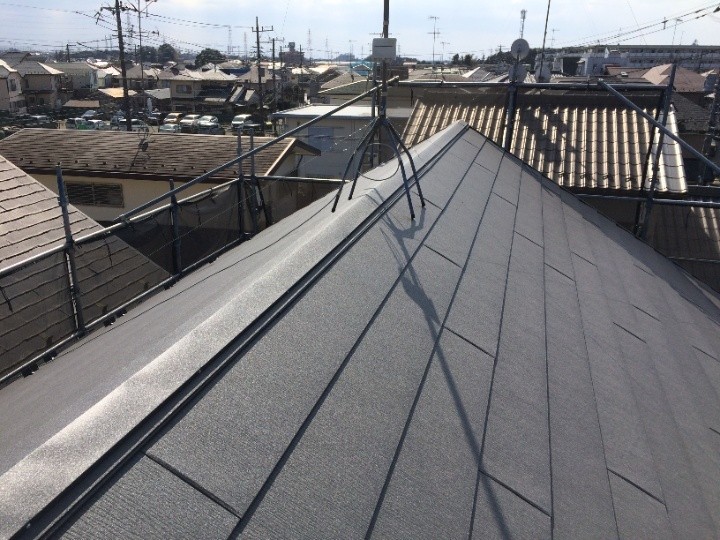 完成した屋根の全景