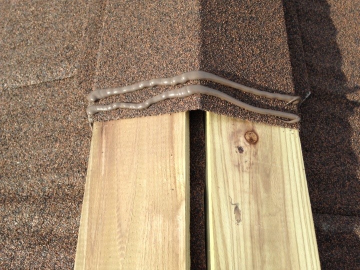 棟板金の取り付け