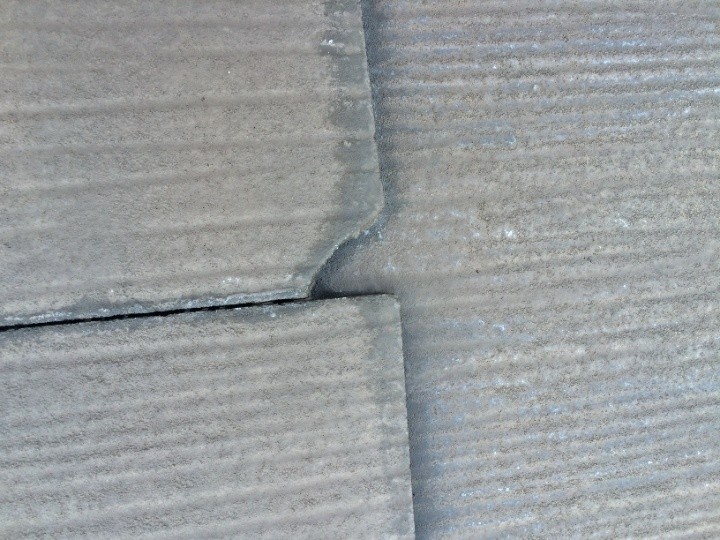 スレートの欠けによる防水性の低下