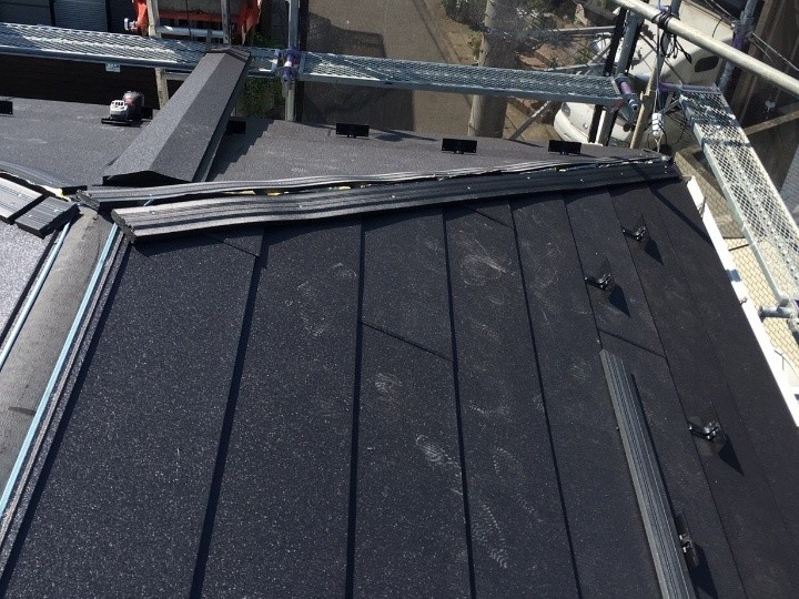 樹脂製貫板を設置