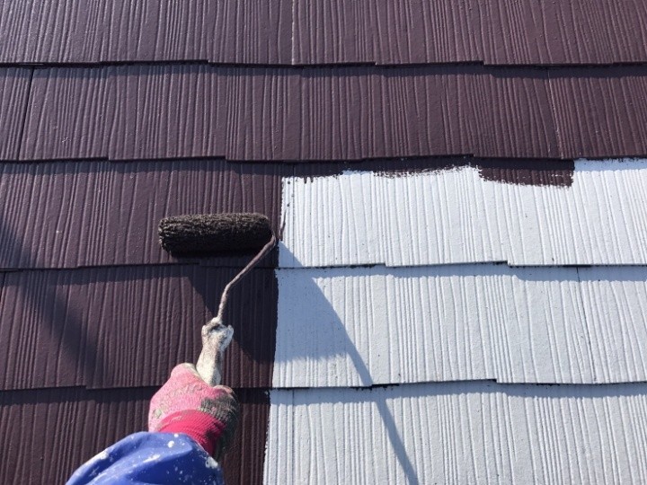 中塗りと上塗り仕上げ