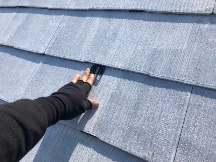 タスペーサーを設置する作業工程