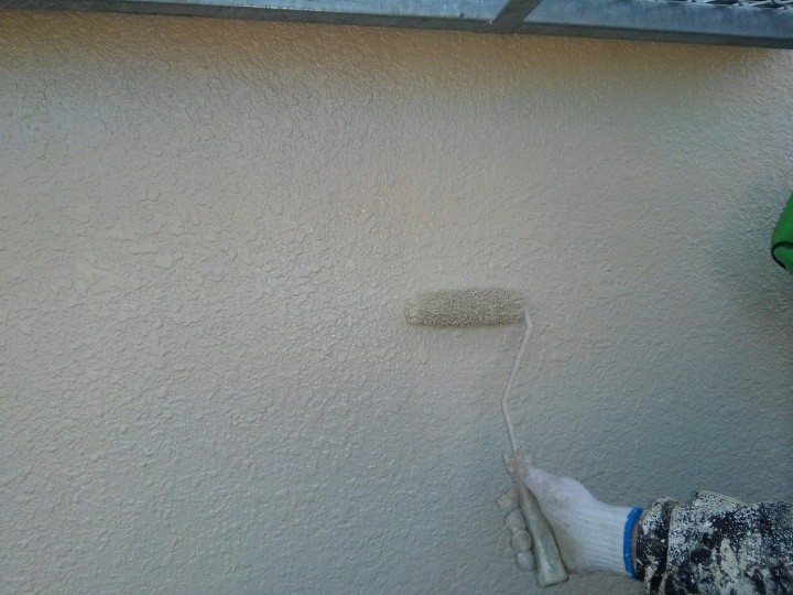 パーフェクトトップで上塗り作業