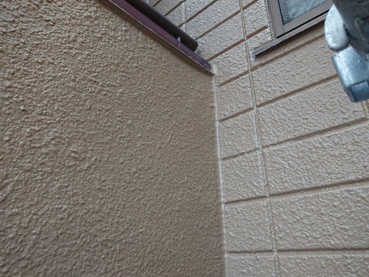 パーフェクトトップで「上塗り」作業風景