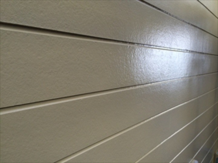 中塗り・上塗りに「パーフェクトトップ」を使用