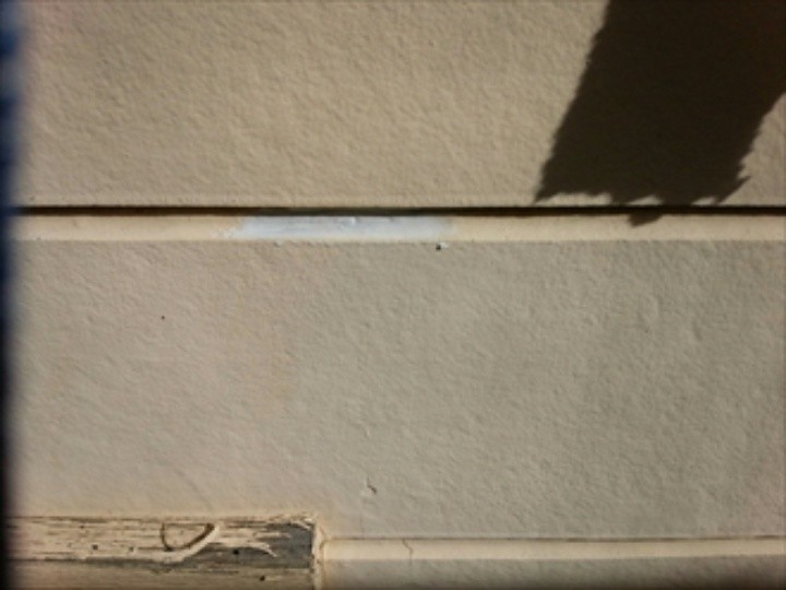 サイディングで剥がれが目立つ部分