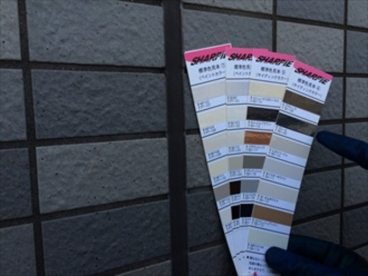 コーキングの色を選択