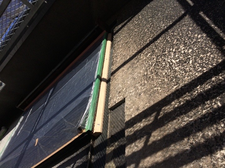 木目柄の装飾を撤去