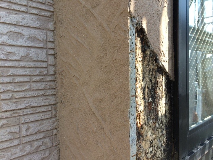 外壁材の撤去作業