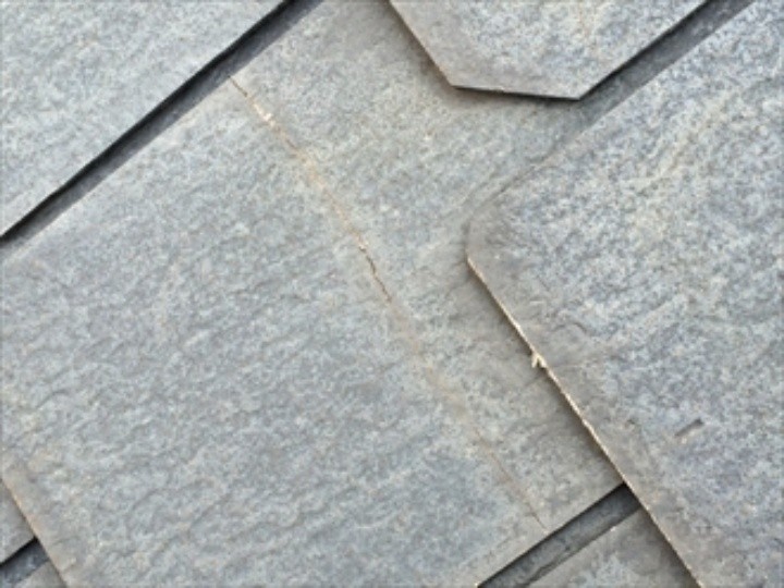 スレートの亀裂