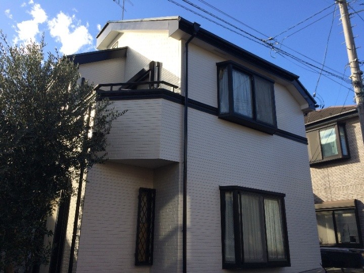 パーフェクトシリーズを用いた「屋根・外壁」塗装工事でメンテナンスした後の住居