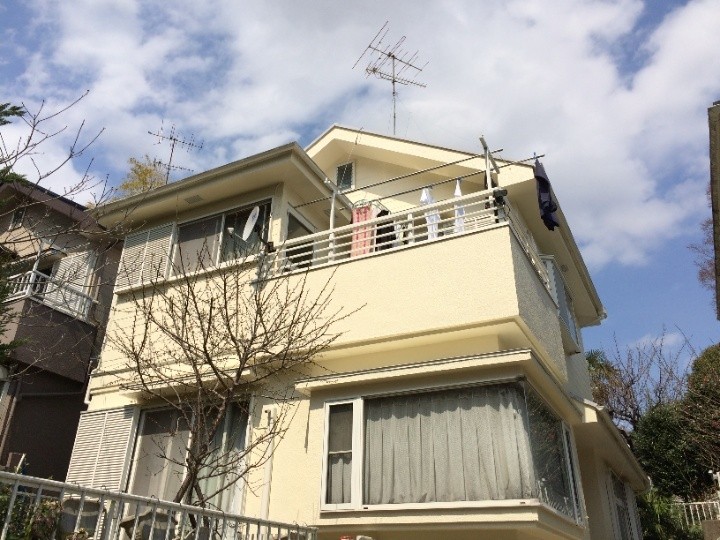 サーモアイＳiとファインシリコンフレッシュを使った屋根外壁塗装工事後の外観