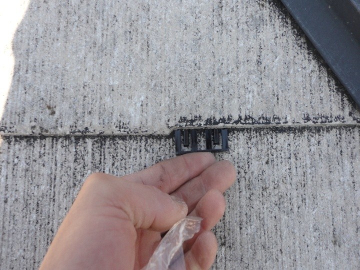 タスペーサーを差し込み