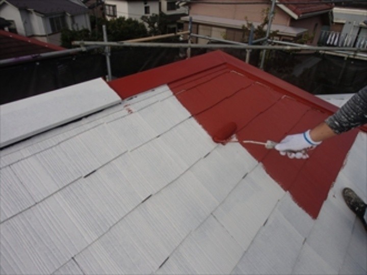 サーモアイ4Fで屋根の中塗り