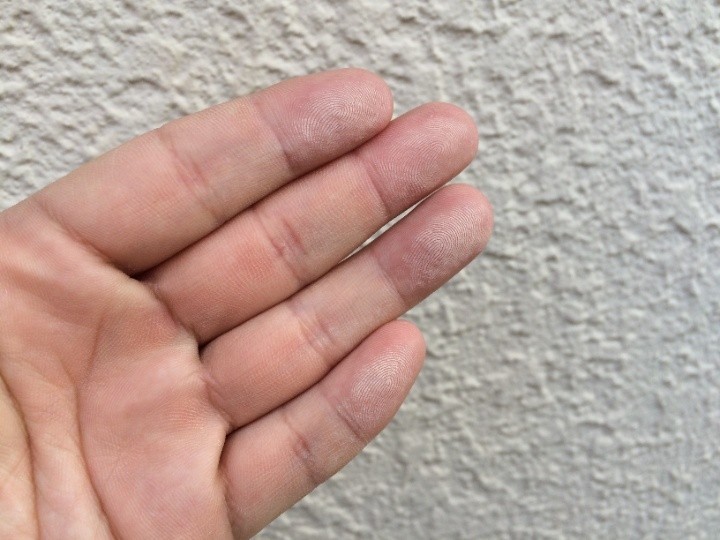 外壁のチョーキング症状