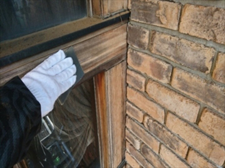 木部のケレン作業