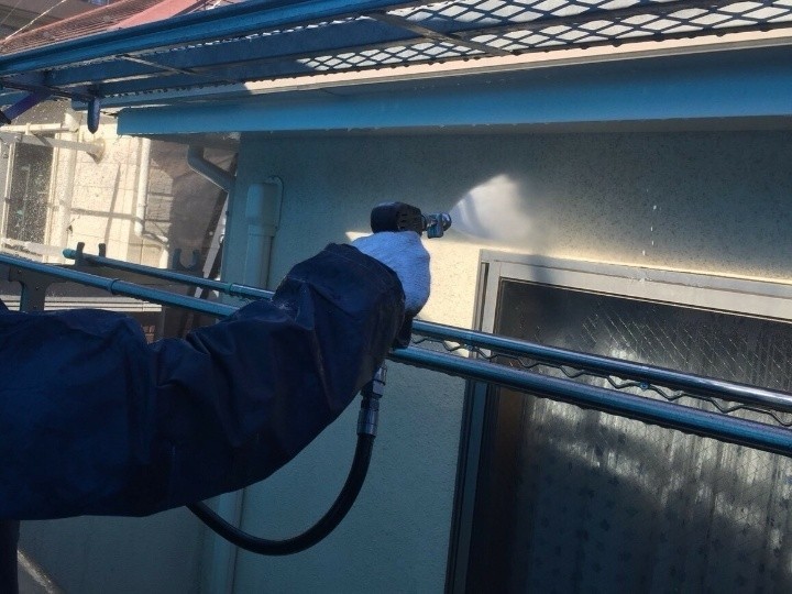 外壁の高圧洗浄