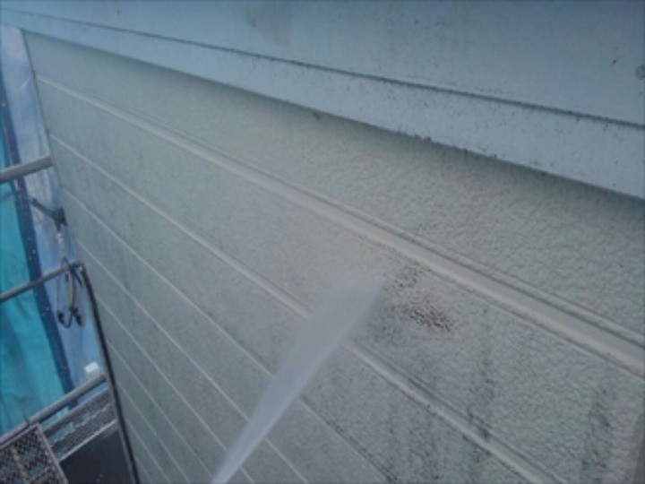 外壁の高圧洗浄