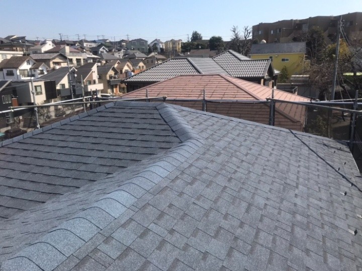 棟の仕上げ作業