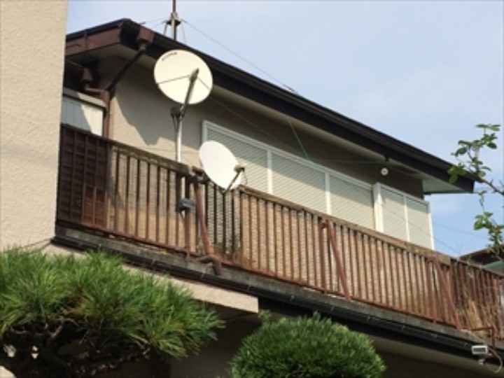 ルーフバルコニーの状態を点検調査