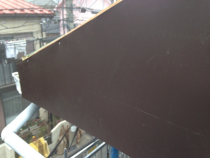 ケラバ部分の取り付け作業