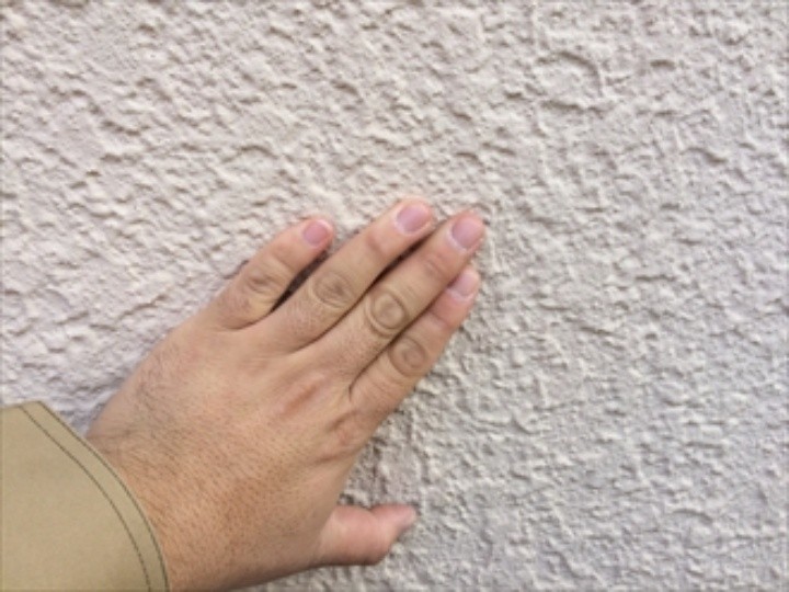 外壁の状態を点検調査