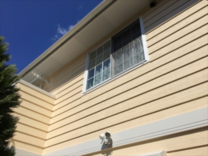 塗装工事後のドイツ貼り窯業系サイディング外壁の状態