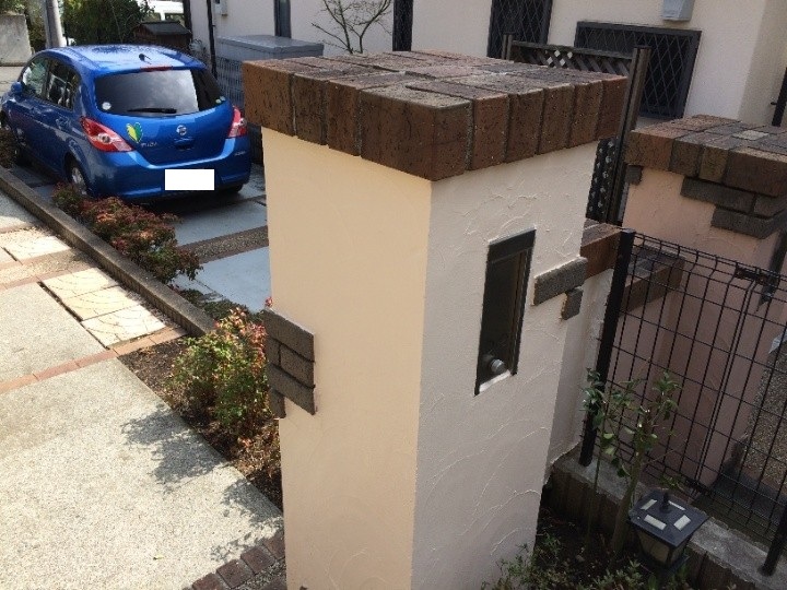 上塗りには塗料「パーフェクトトップ」を使用