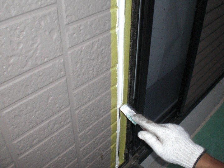 シーリングを充填