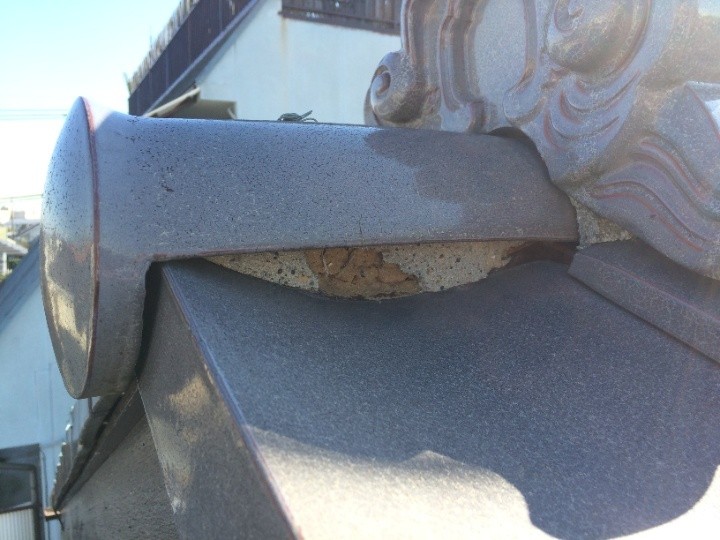 鬼瓦周辺の劣化