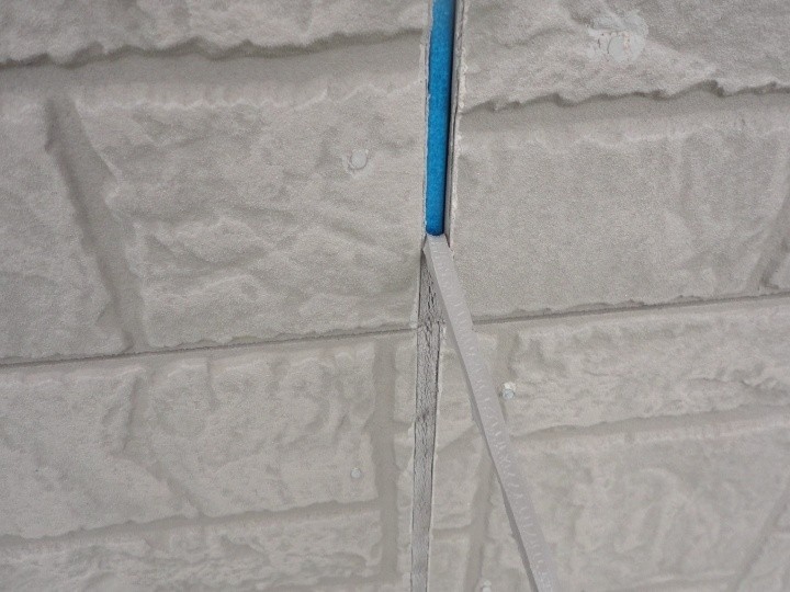 コーキングの撤去